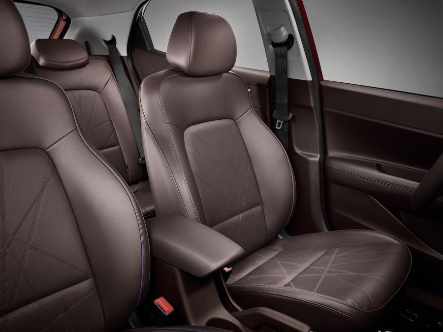 Интерьер Hyundai HB20 2019 года  (фото 14 из 34)